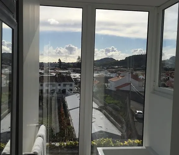 Διαμέρισμα Casa Senhora Da Rosa Πόντα Ντελγκάντα