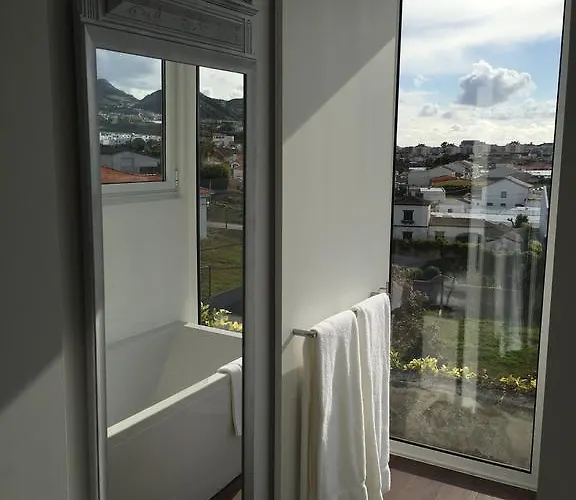 Casa Senhora Da Rosa Πόντα Ντελγκάντα